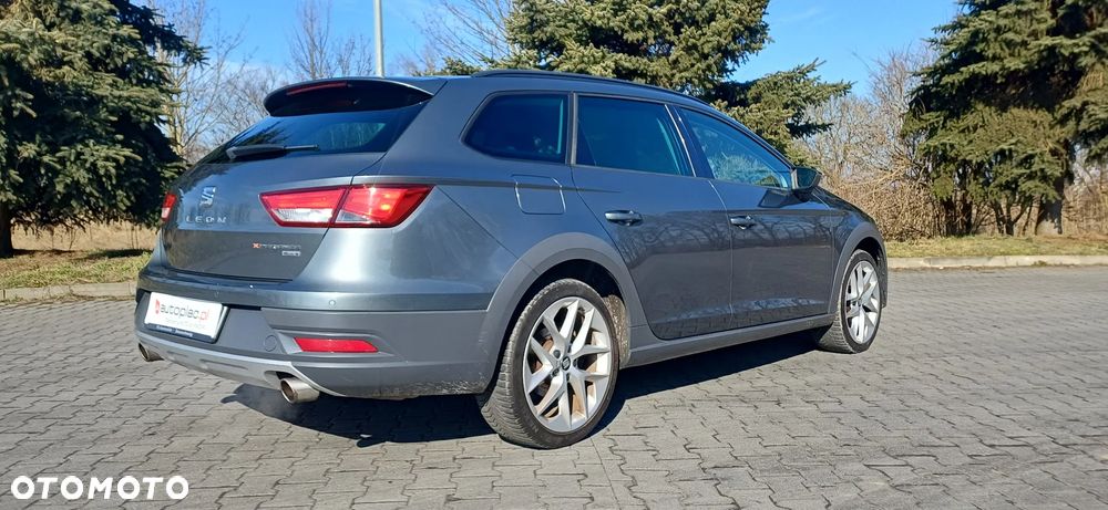 Seat Leon 1.8 TSI Start&Stop DSG XCELLENCE - 31