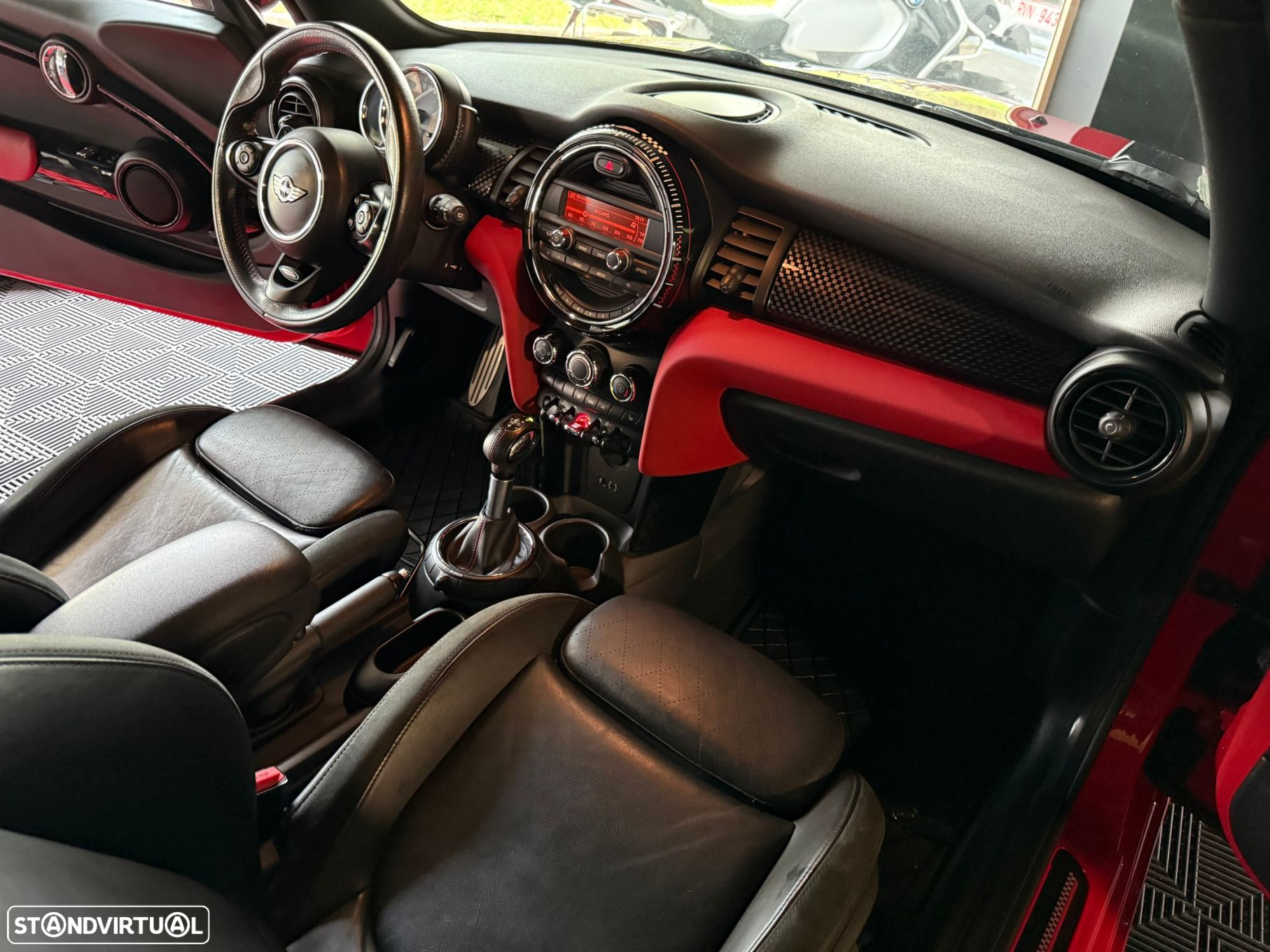 MINI 3 Portas John Cooper Works Auto Desportiva - 34