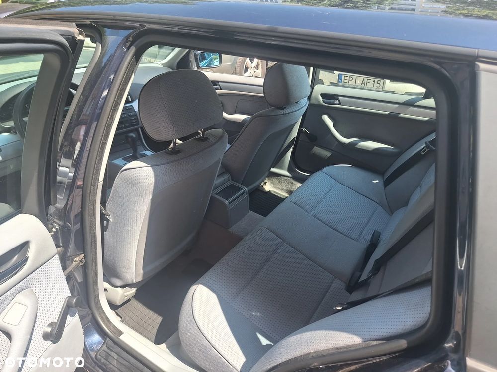 BMW Seria 3 - 11