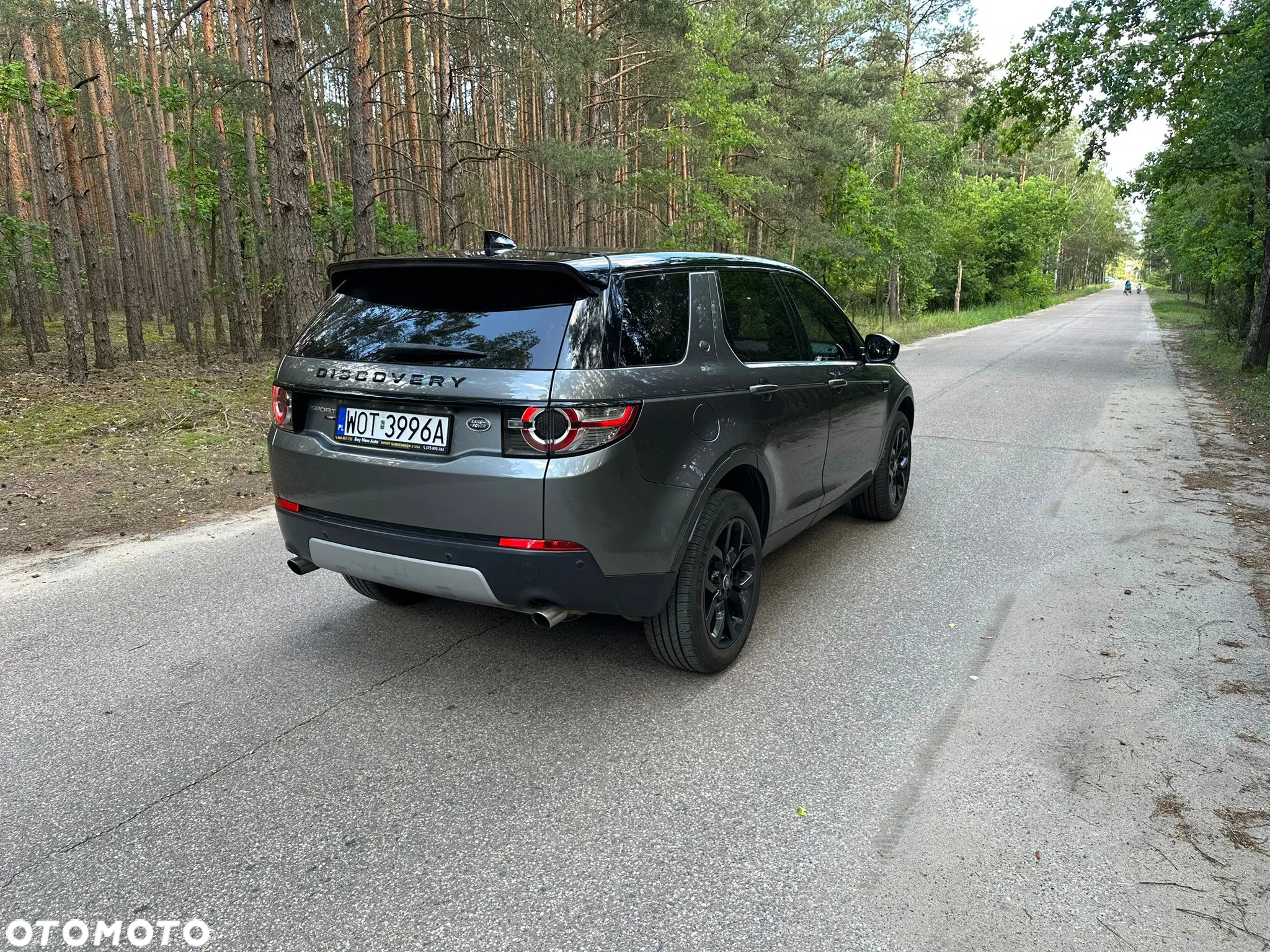 Land Rover Discovery V 2.0 Si4 HSE Luxury - 5
