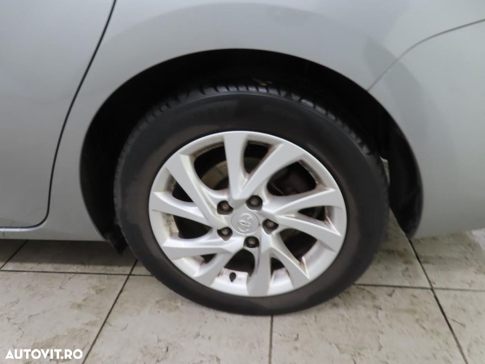 Toyota Auris - 19