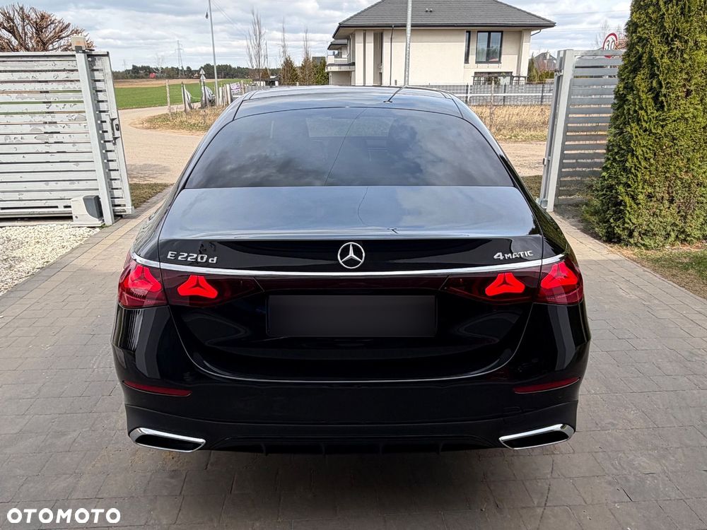 Mercedes-Benz Klasa E 220 d 4-Matic AMG - 6
