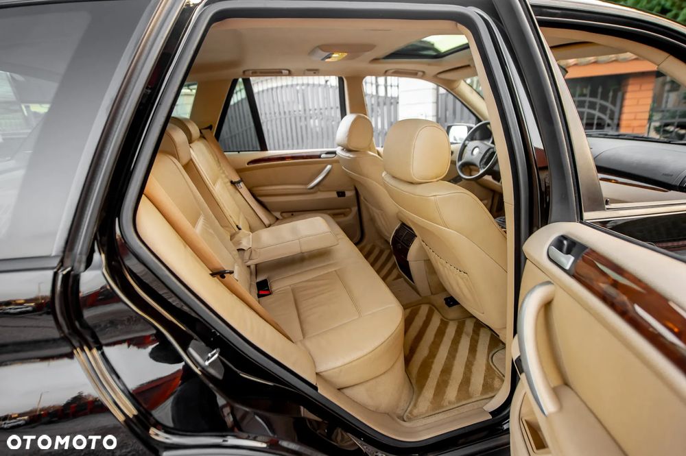 BMW X5 3.0 i Edition Exclusive - 18