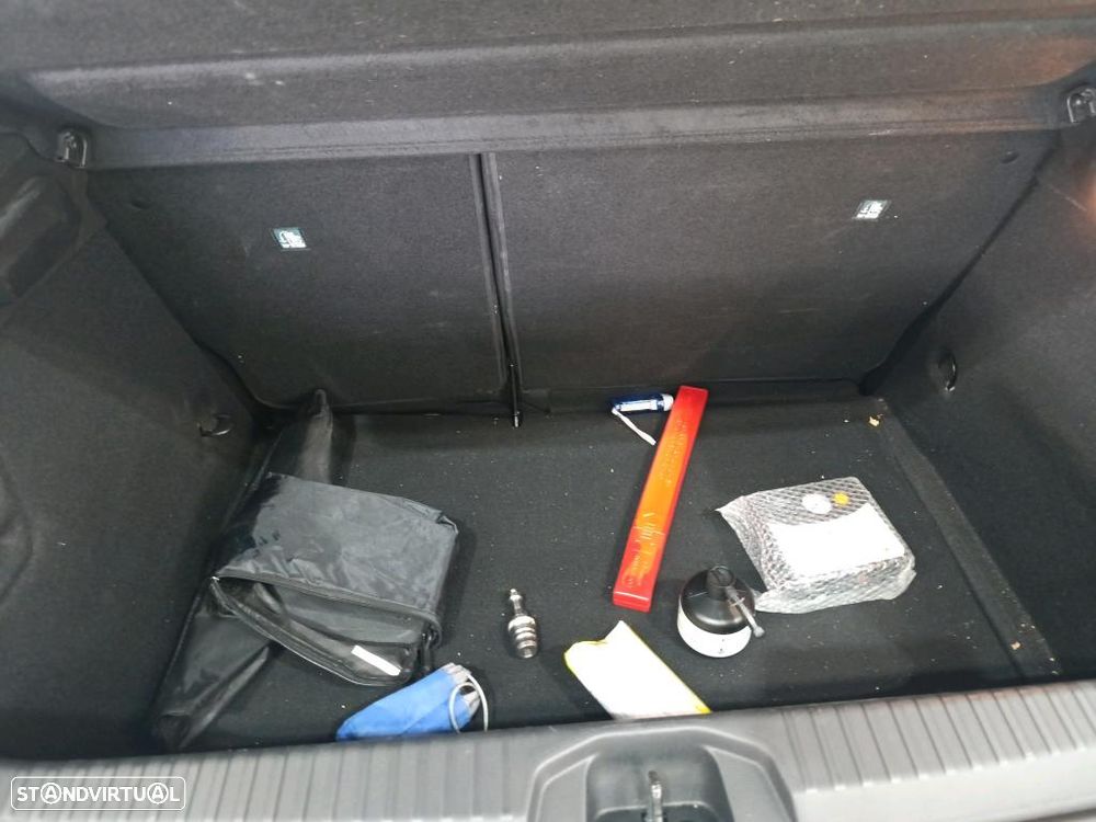 Renault Clio 1.0 TCe Evolution Bi-Fuel - 9
