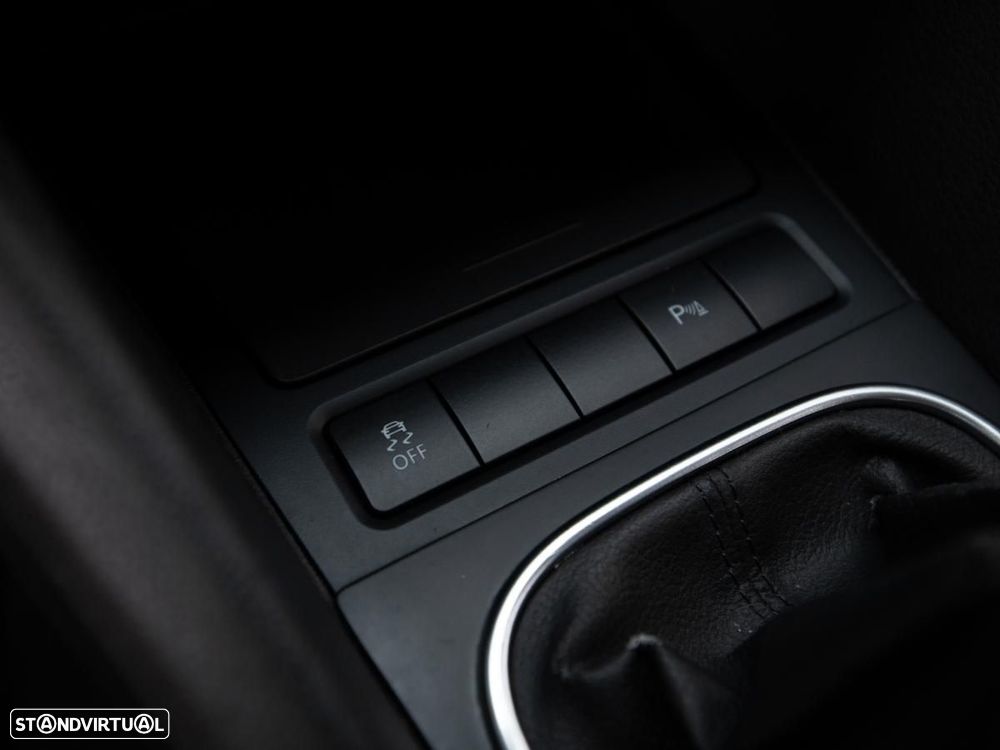 VW Golf Variant - 17