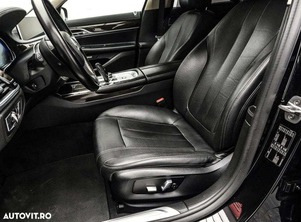 BMW Seria 7 730d Aut. - 12