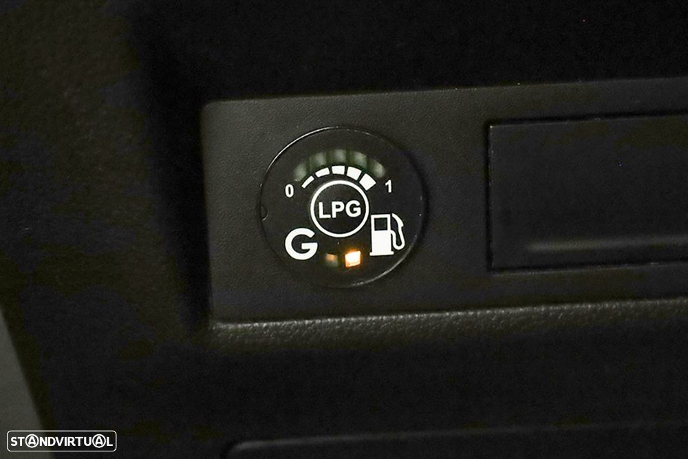 Renault Captur 1.0 TCe Techno Bi-Fuel - 19
