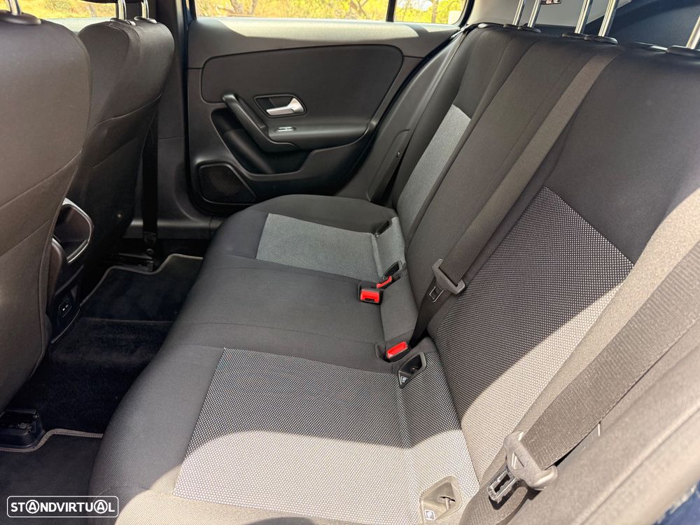 Mercedes-Benz A 180 d Business Solutions - 14