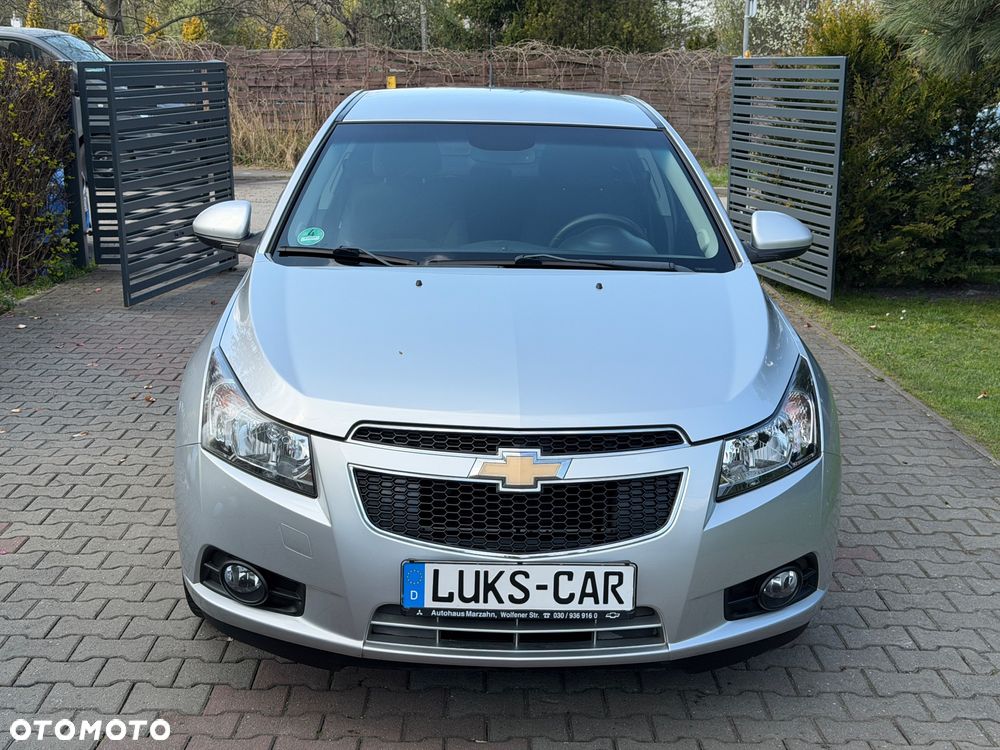 Chevrolet Cruze 1.8 LT+ - 8