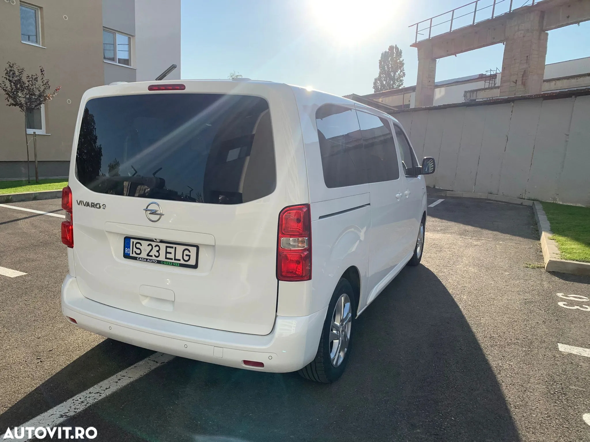 Opel Vivaro Vivaro-e FlexSpace L (50-kWh) - 4