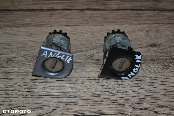 AUDI A3 8P A4 B6 B7 WKŁADKA ZAMKA DRZWI