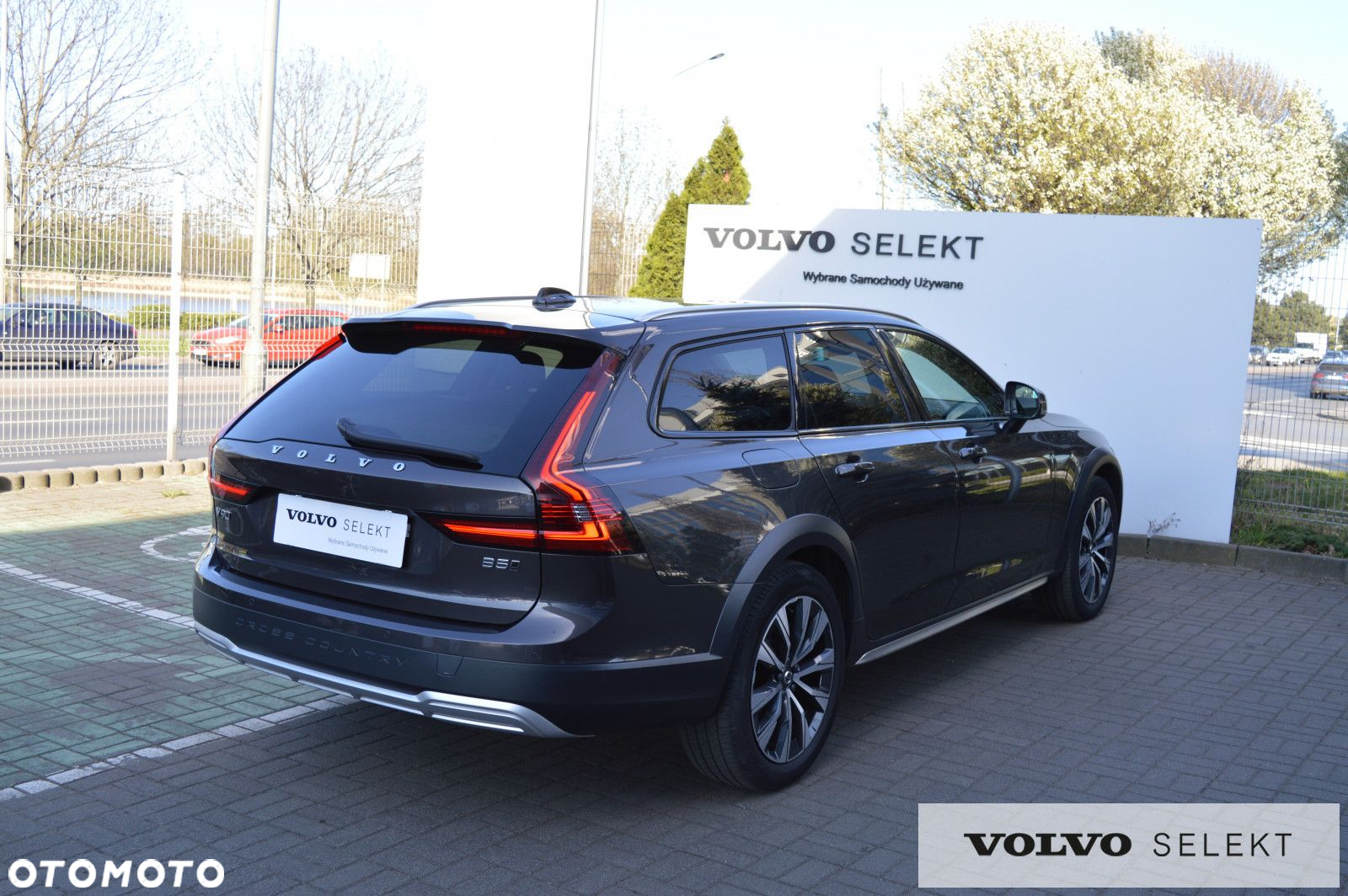 Volvo V90 Cross Country - 7