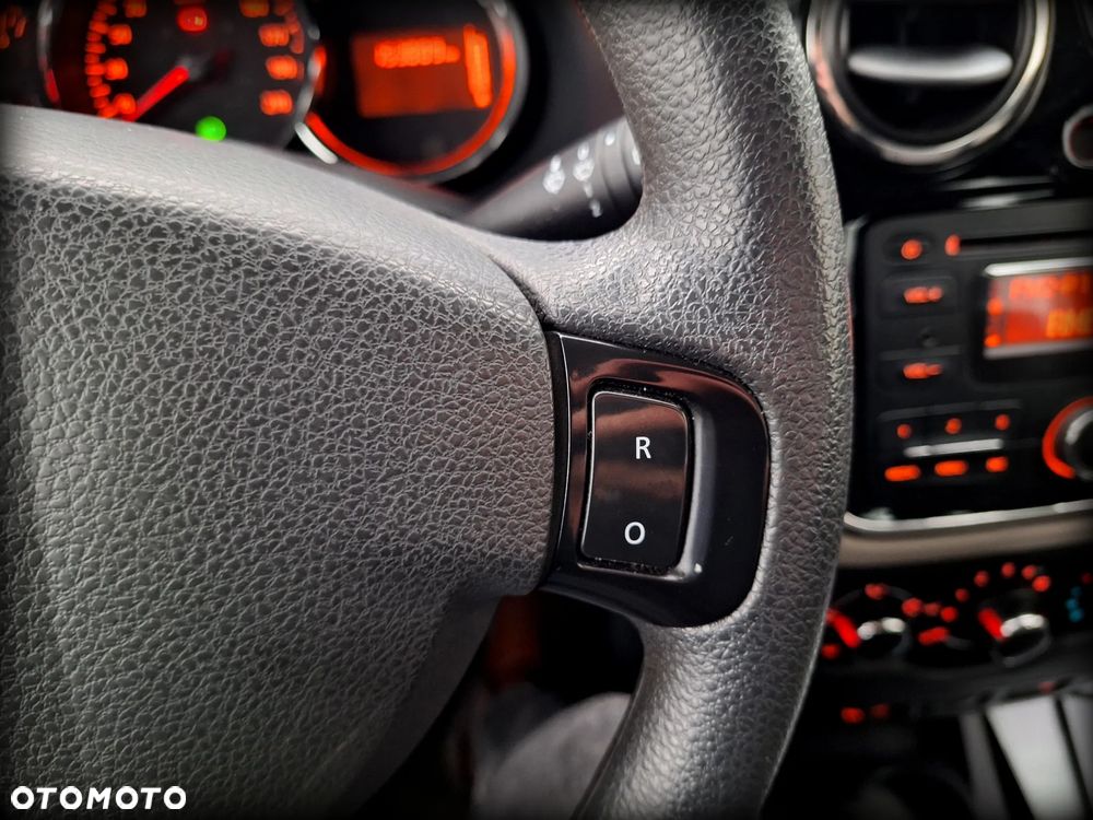 Dacia Lodgy 1.6 Laureate - 12