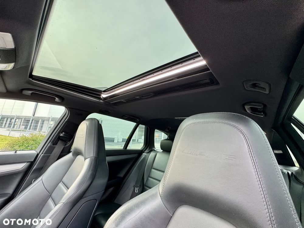 Mercedes-Benz Klasa C 63 AMG 7G-TRONIC - 13