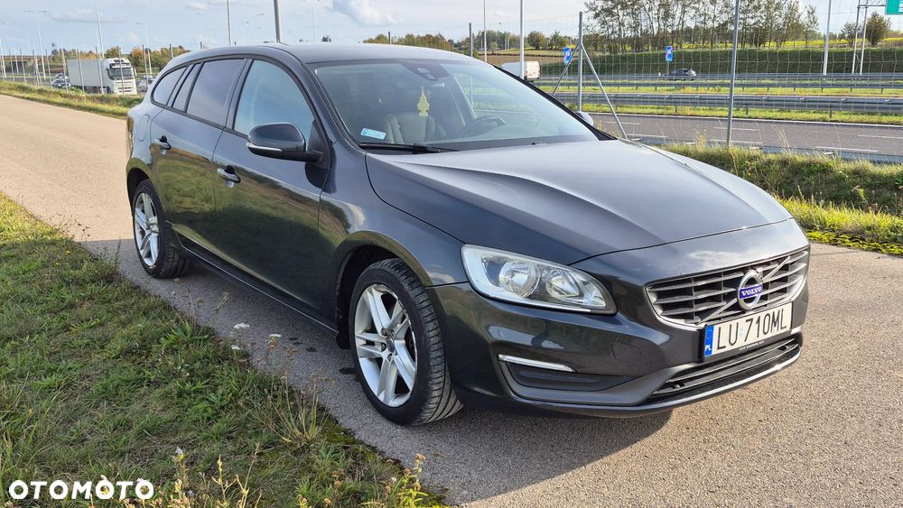 Volvo V60 - 1