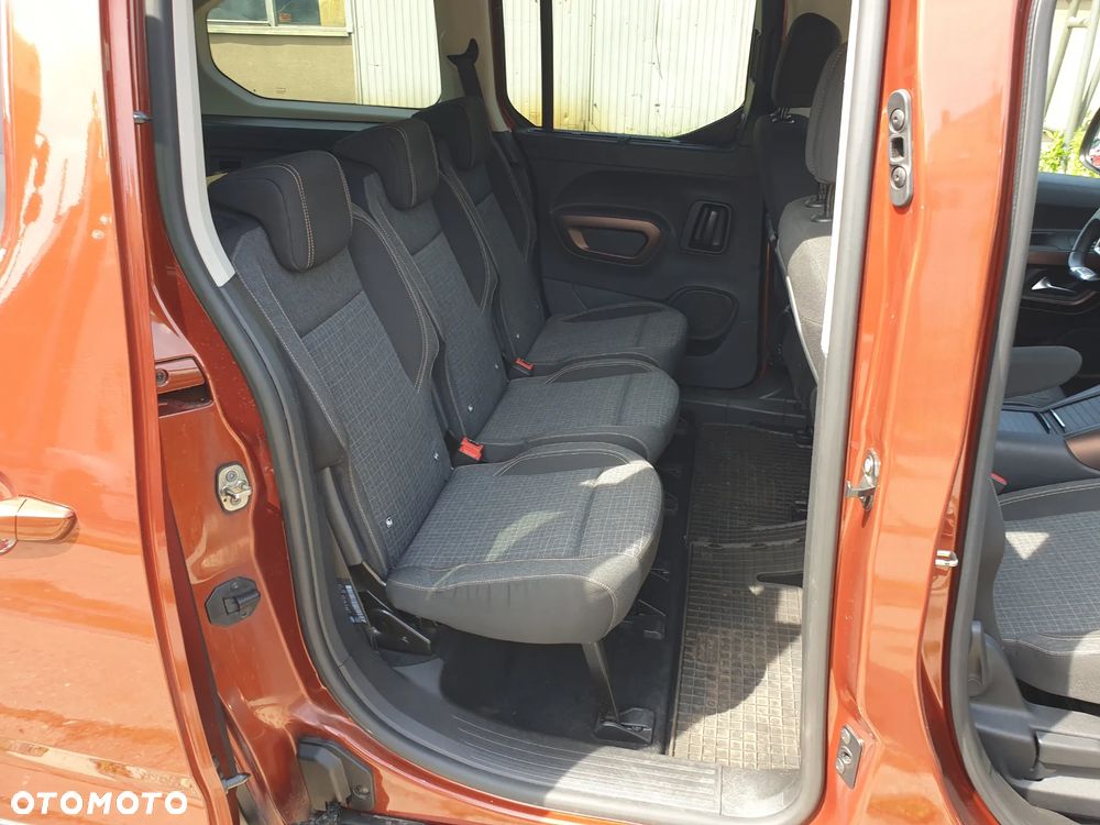 Peugeot Rifter - 14