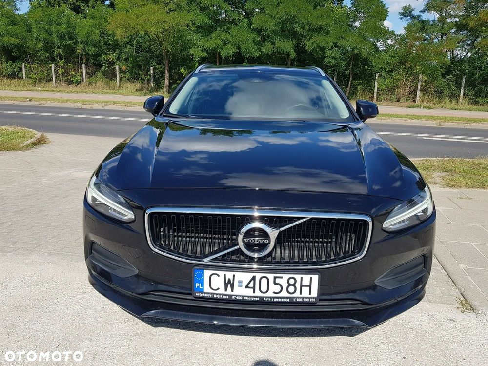 Volvo V90 D4 Momentum - 2