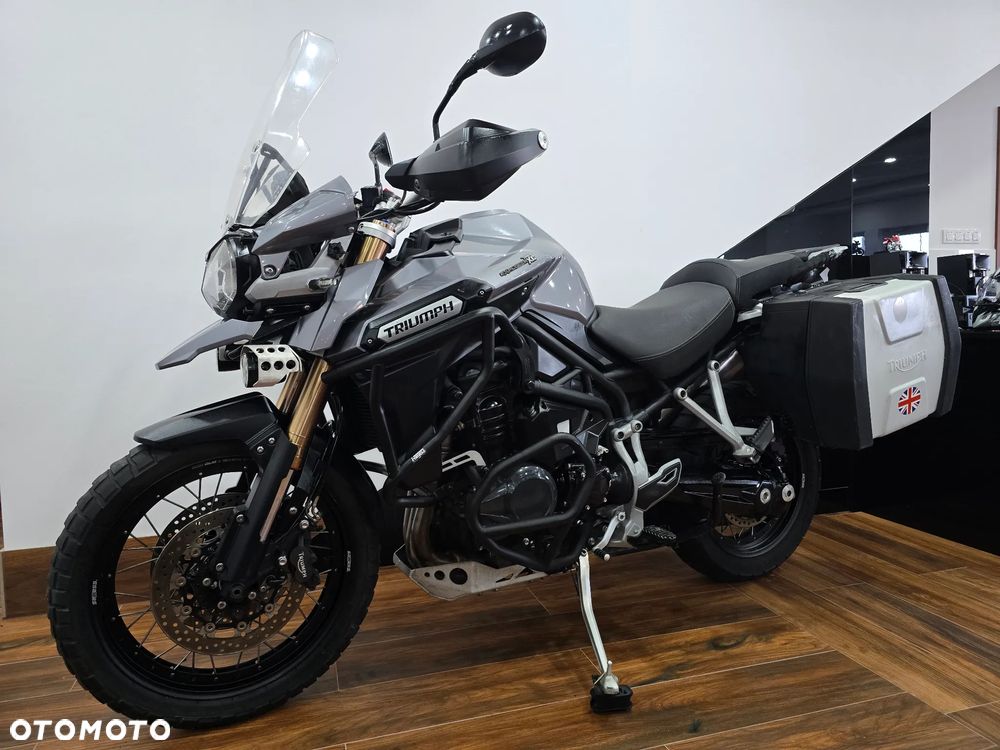 Triumph Tiger - 8
