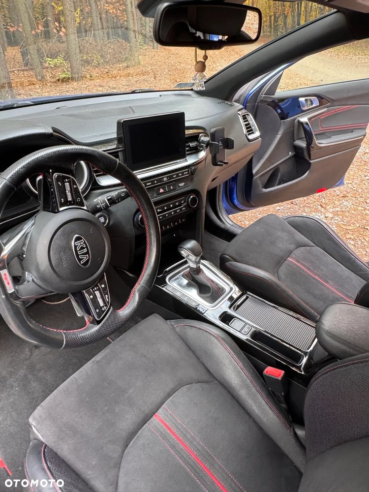 Kia ProCeed 1.6 T-GDI GT DCT - 7
