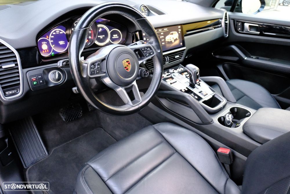 Porsche Cayenne E-Hybrid - 8