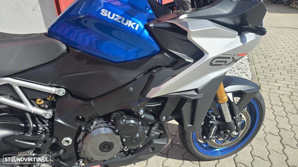 Suzuki GSX 1000 Gx - 3