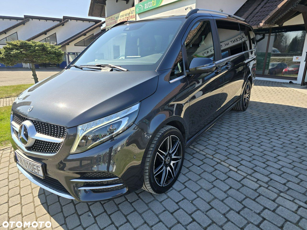 Mercedes-Benz Klasa V - 3