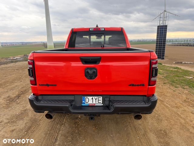 RAM 1500 5.7 Crew Cab Bighorn - 6