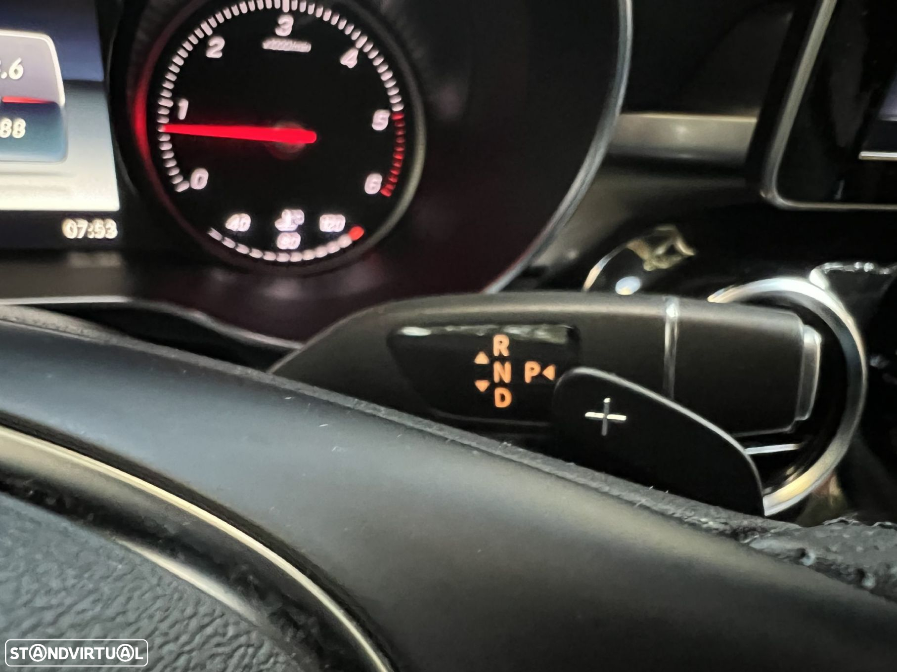 Mercedes-Benz GLC 220 - 6