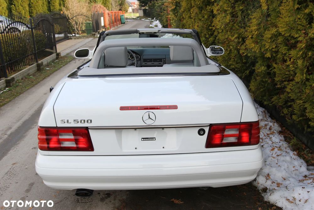 Mercedes-Benz SL - 19