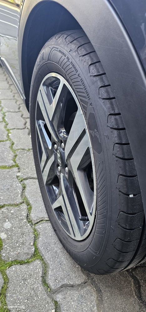 Hyundai Bayon 1.0 T-GDI Premium DCT - 11