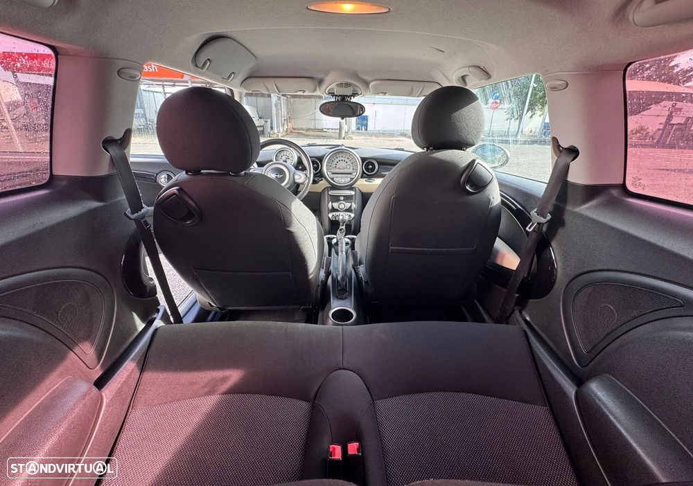 MINI 3 Portas Cooper D - 13