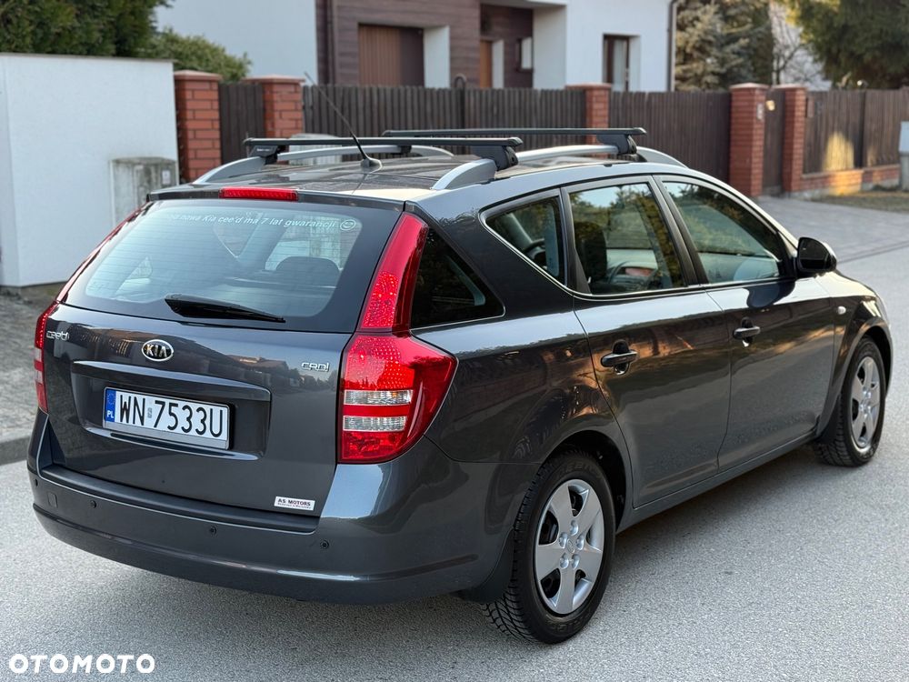 Kia Ceed 1.6 Crdi Comfort + - 12