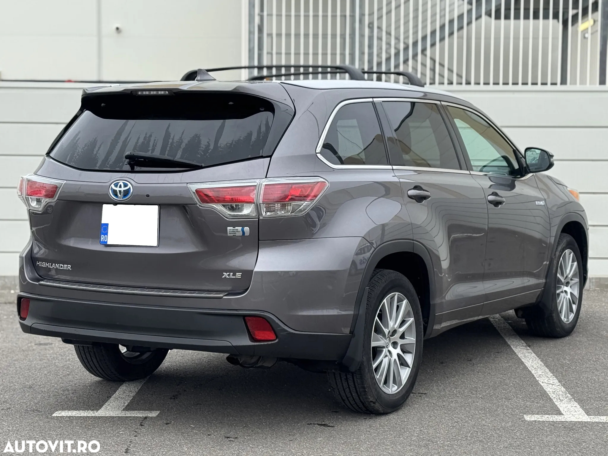 Toyota Highlander - 2