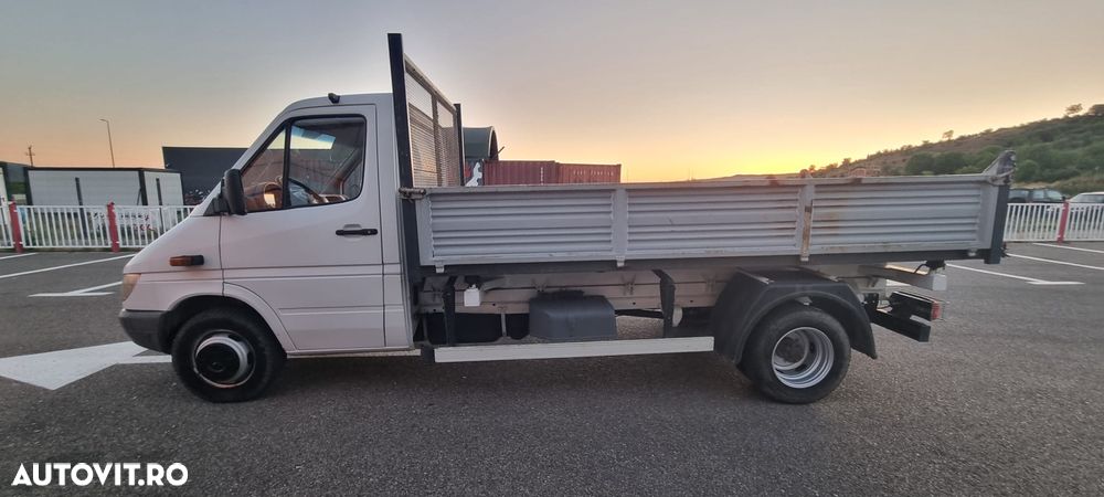 Mercedes-Benz sprinter - 3