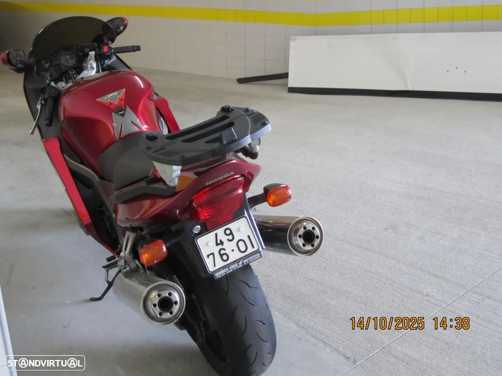 Honda CBR 1100XX - 3