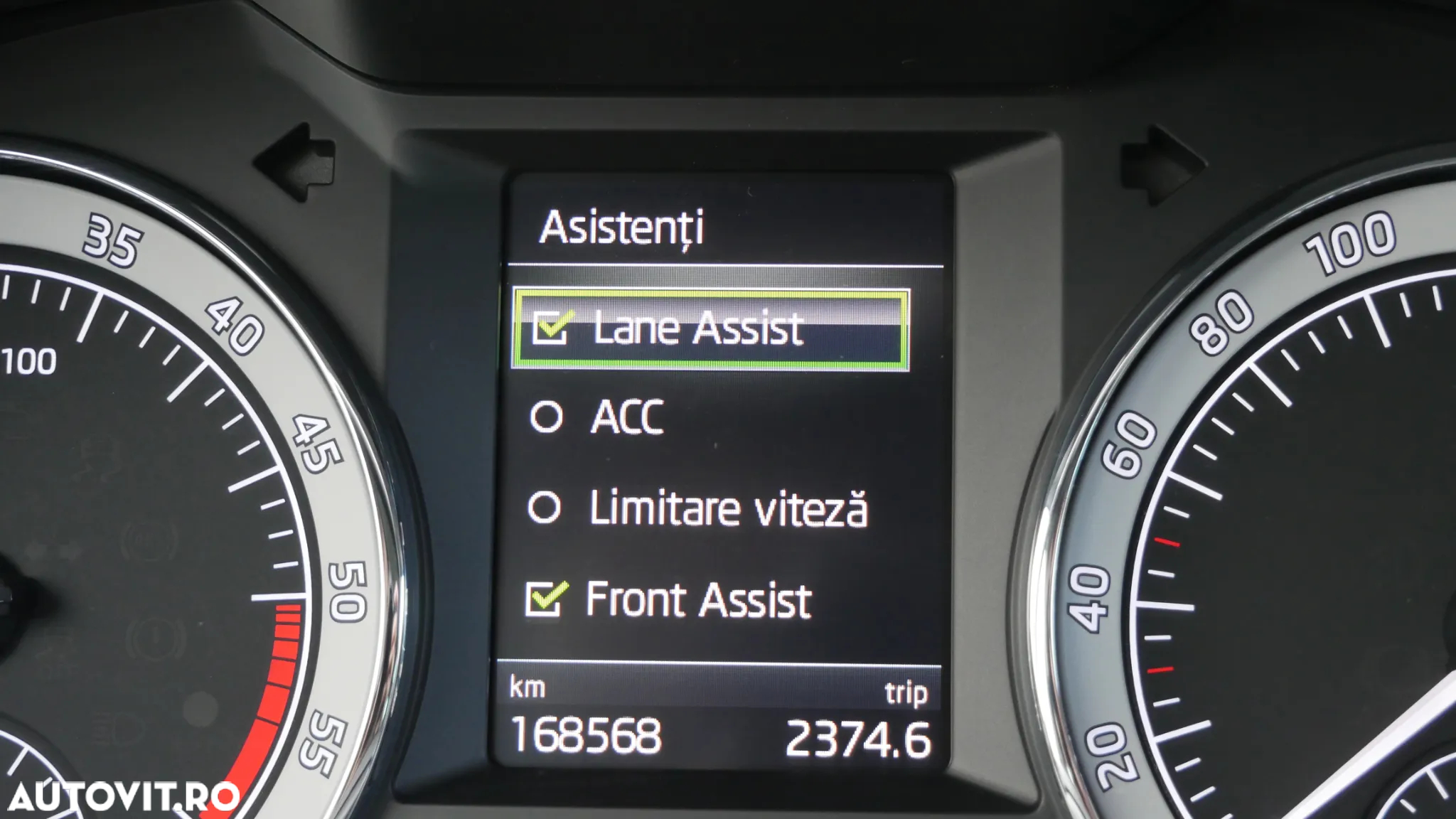 Skoda Octavia Combi 1.6 TDI DSG Style - 29