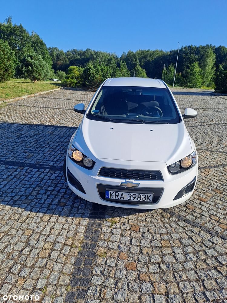 Chevrolet Aveo 1.2 LS - 10