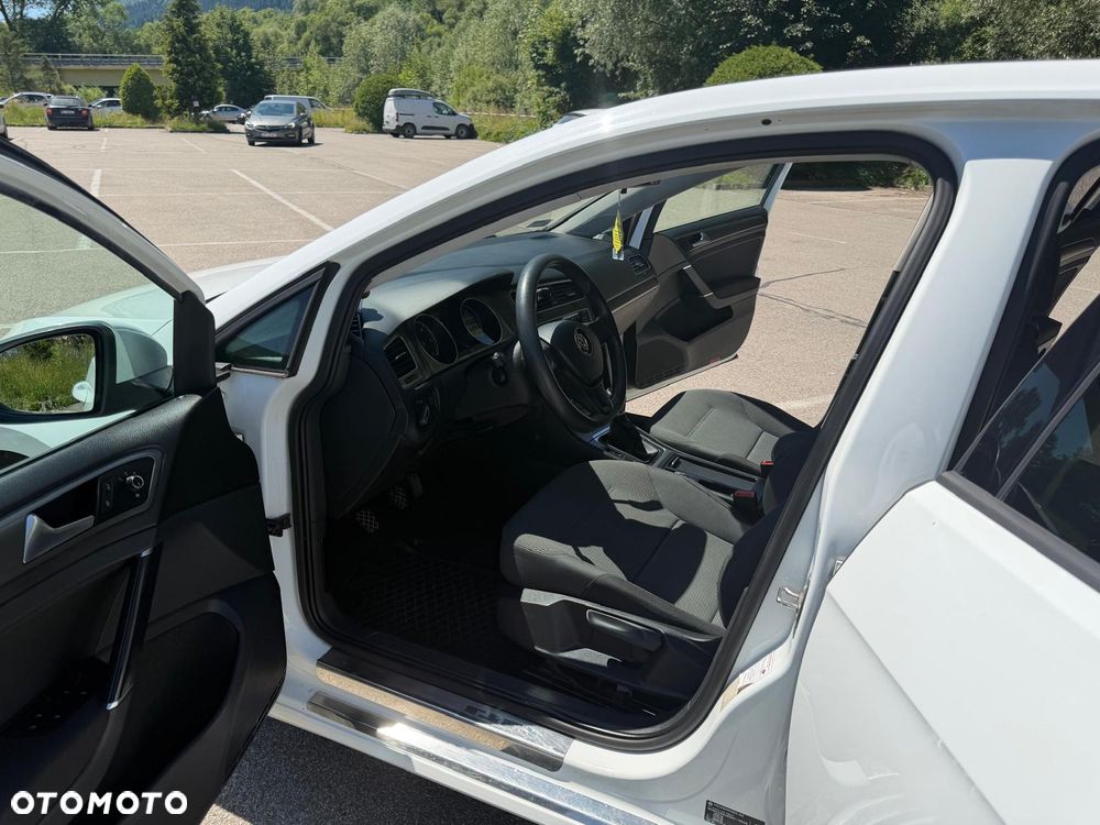 Volkswagen Golf 1.6 TDI BlueMotion Technology Trendline - 8