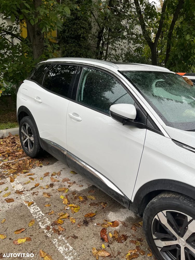 Peugeot 3008 1.2 PureTech Turbo S&S Allure - 3