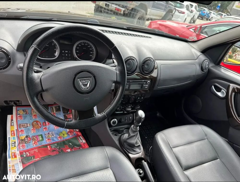 Dacia Duster 1.5 dCi 4x4 Prestige - 8