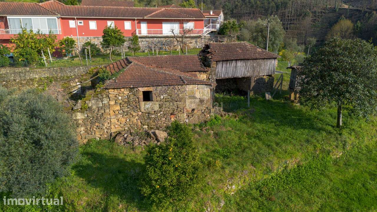 Quinta com Ruina, em Celorico de Basto - Grande imagem: 2/8