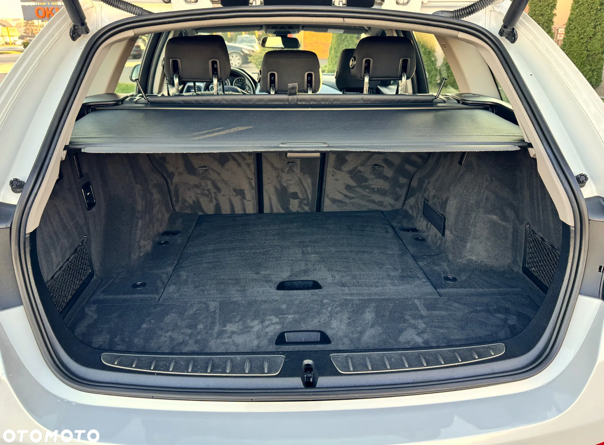 BMW Seria 3 320i Touring xDrive - 13