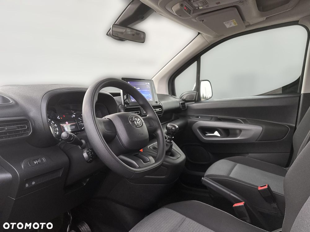 Toyota Proace City Verso 1.5 D-4D Business - 12