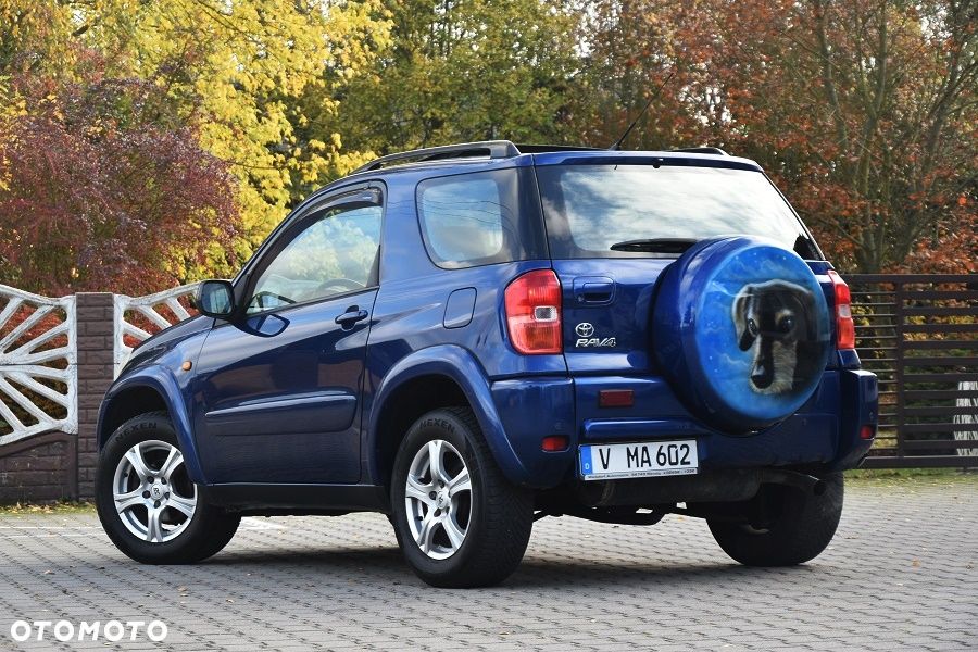 Toyota RAV4 - 11