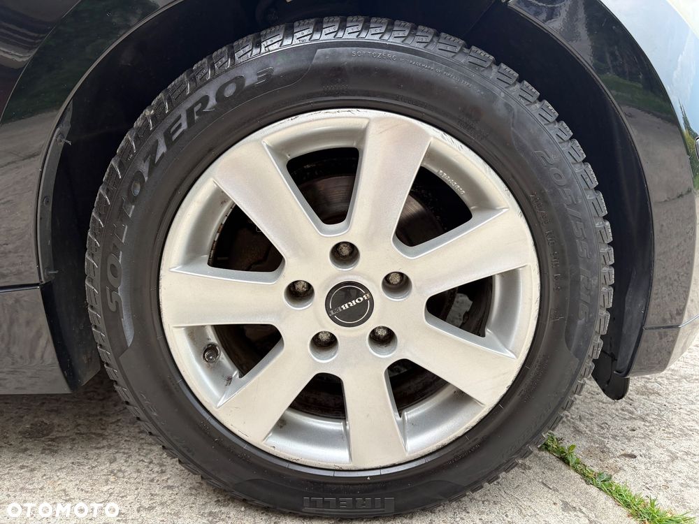 BMW Seria 1 116d - 9