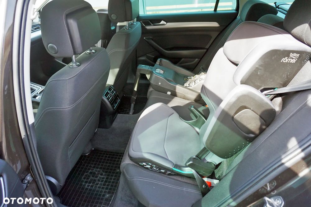 Volkswagen Passat 2.0 TDI (BlueMotion Technology) DSG Comfortline - 15