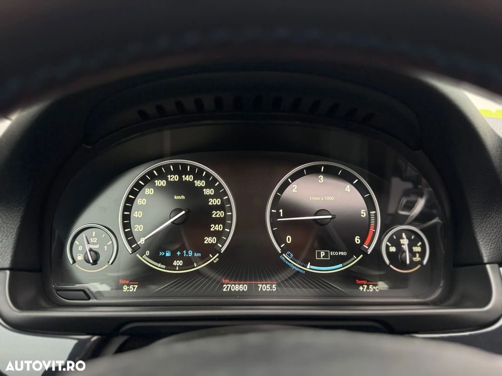 BMW Seria 5 520d - 36