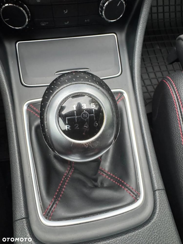 Mercedes-Benz Klasa A 180 (BlueEFFICIENCY) AMG Sport - 18