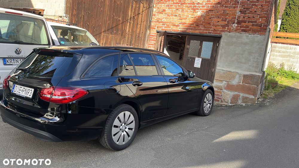 Mercedes-Benz Klasa C 220 d 9G-TRONIC - 17
