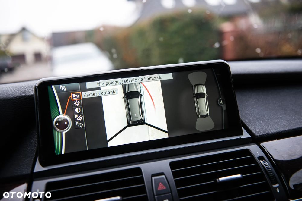 BMW X5 xDrive30d - 36